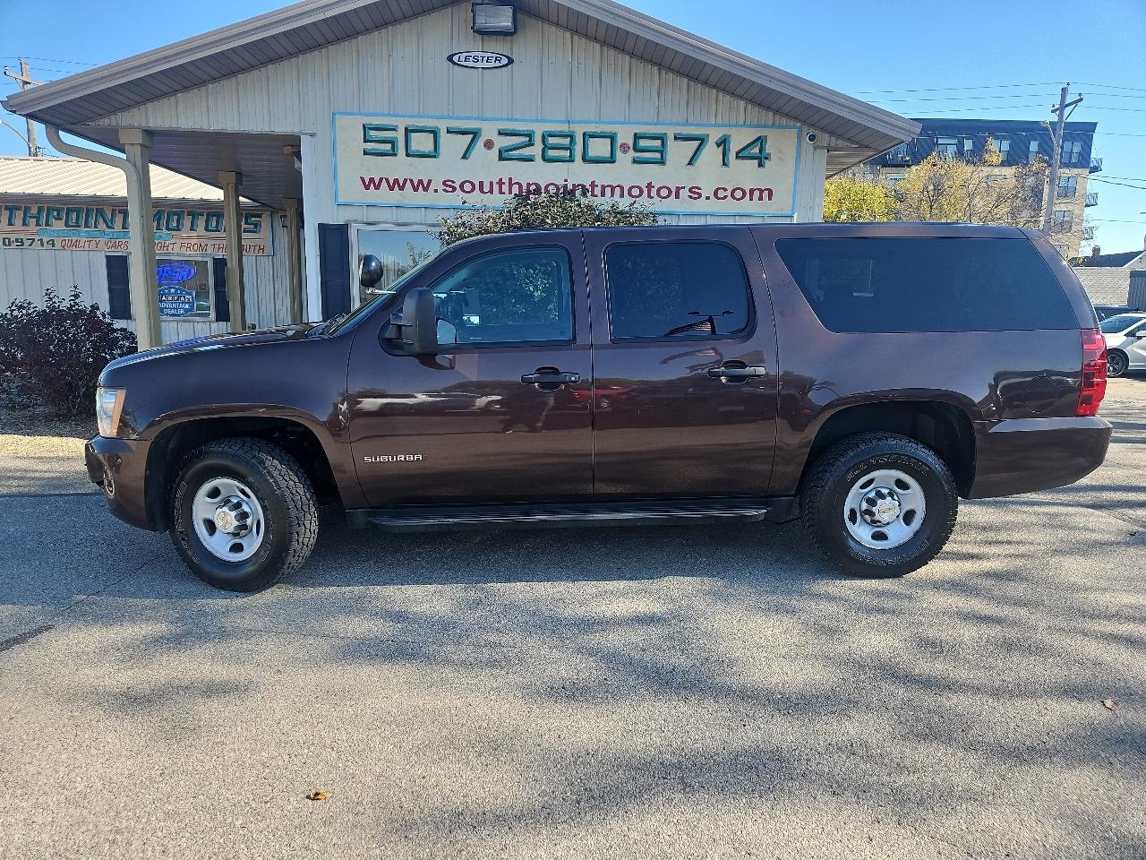 Chevrolet Suburban 4WD 4dr 2500 Commercial 2011
