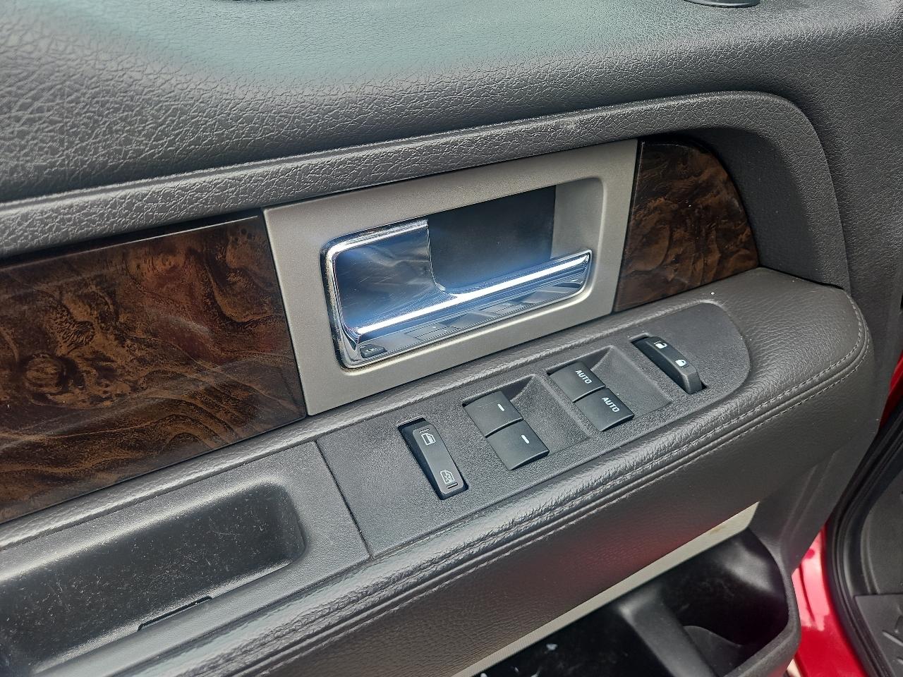 Ford F-150 4WD SuperCrew 145" Platinum 2014