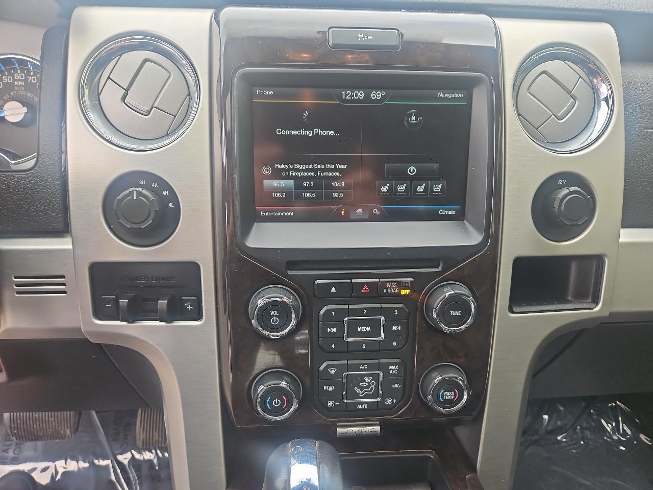 Ford F-150 4WD SuperCrew 145" Platinum 2014