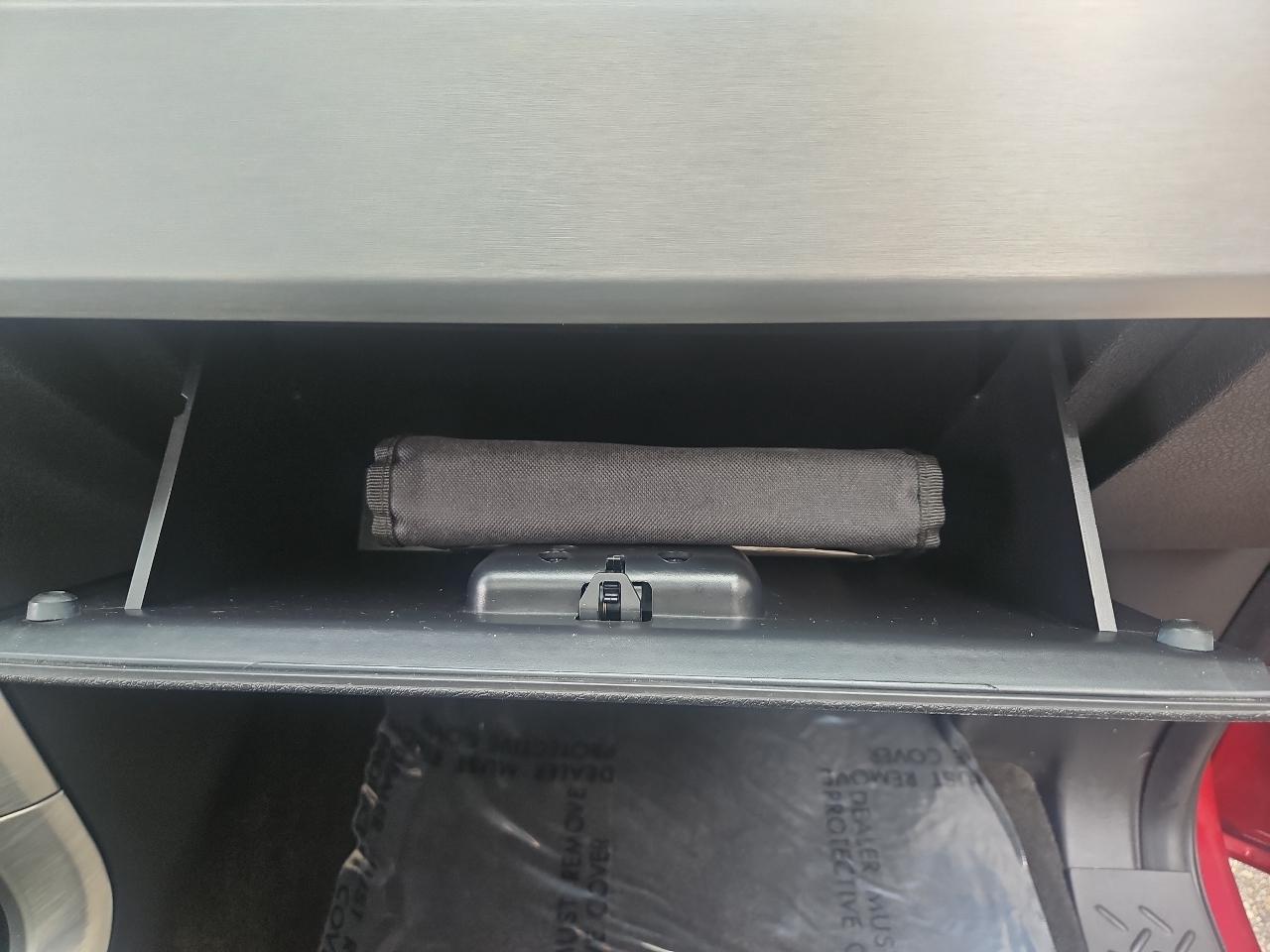 Ford F-150 4WD SuperCrew 145" Platinum 2014