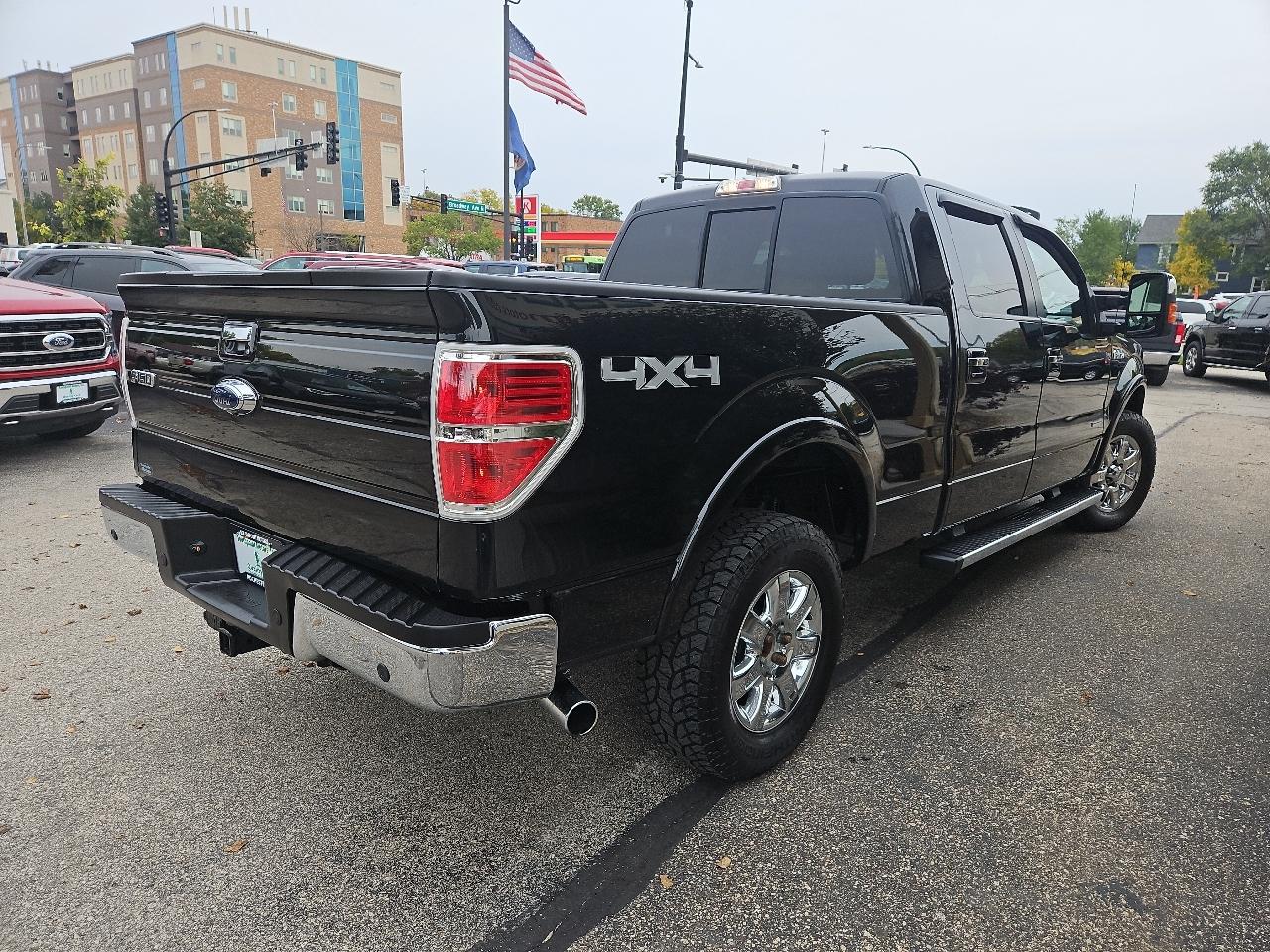 Ford F-150 4WD SuperCab 133" Lariat 2013