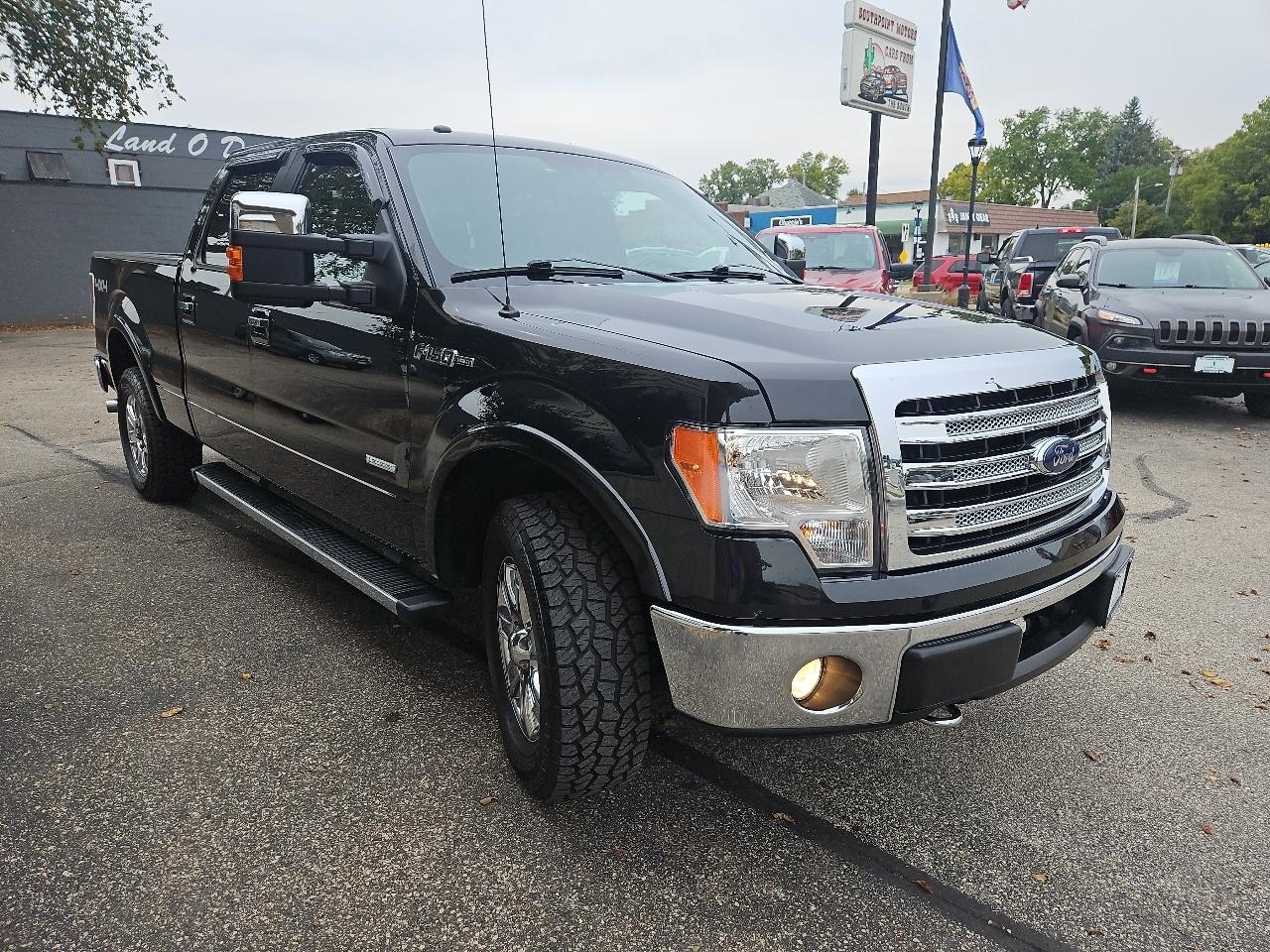 Ford F-150 4WD SuperCab 133" Lariat 2013