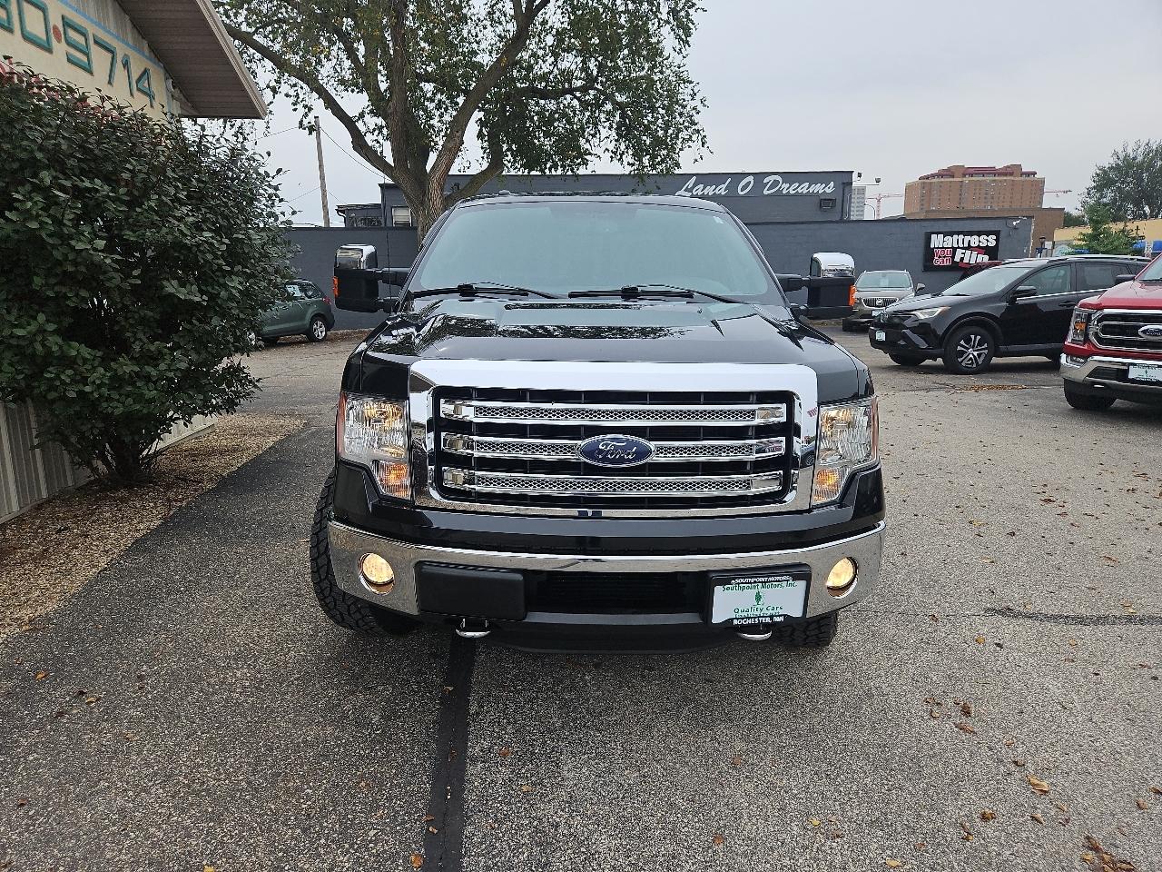 Ford F-150 4WD SuperCab 133" Lariat 2013