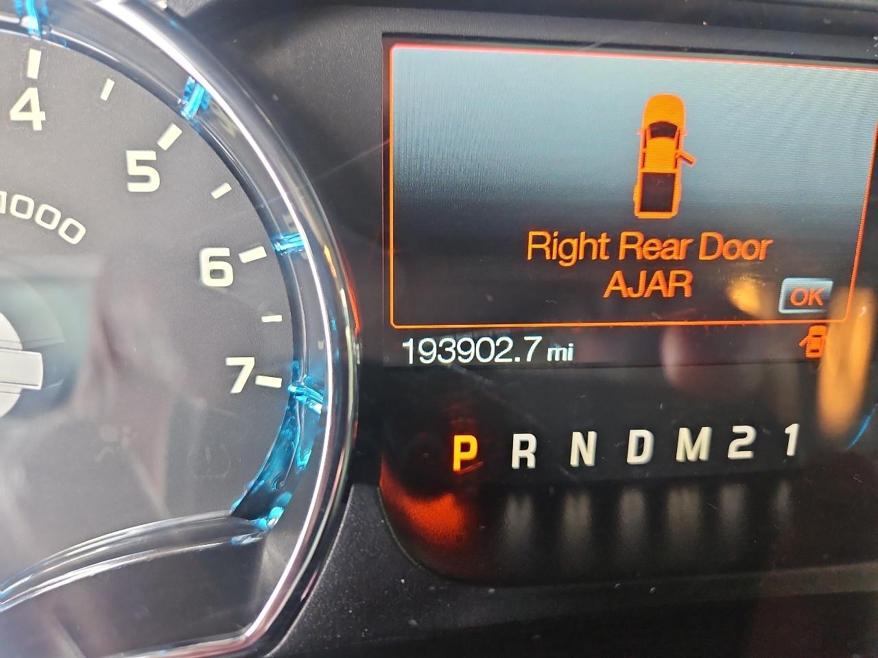 Ford F-150 4WD SuperCab 133" Lariat 2013