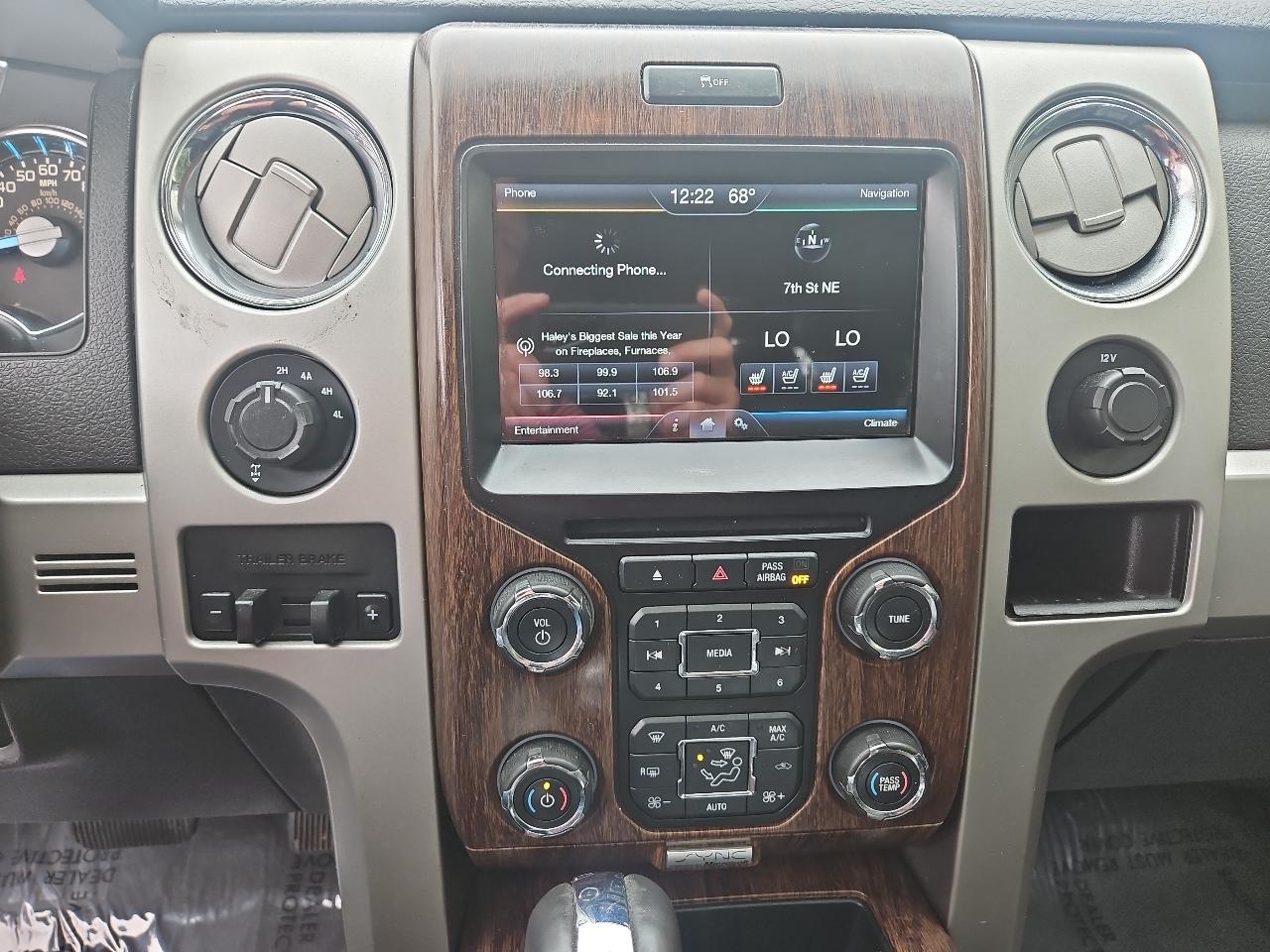 Ford F-150 4WD SuperCab 133" Lariat 2013