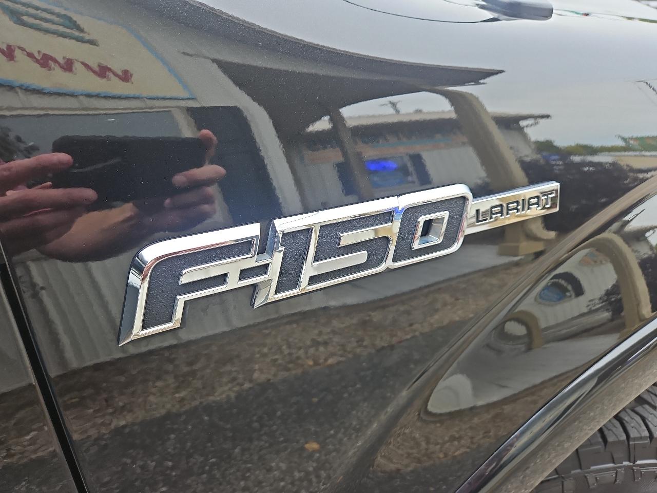 Ford F-150 4WD SuperCab 133" Lariat 2013