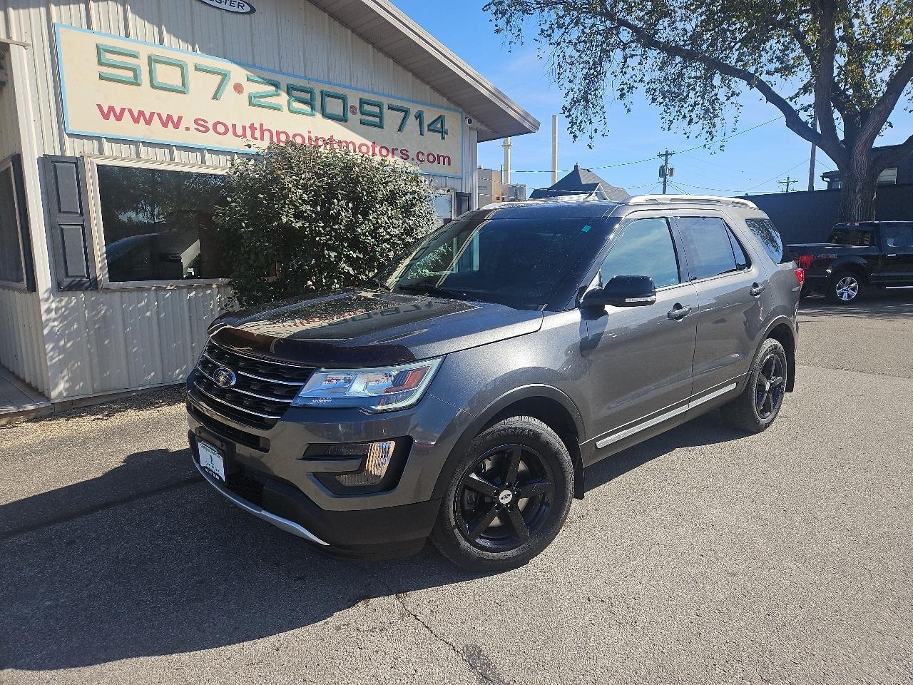 2016 Ford Explorer 4WD 4dr XLT