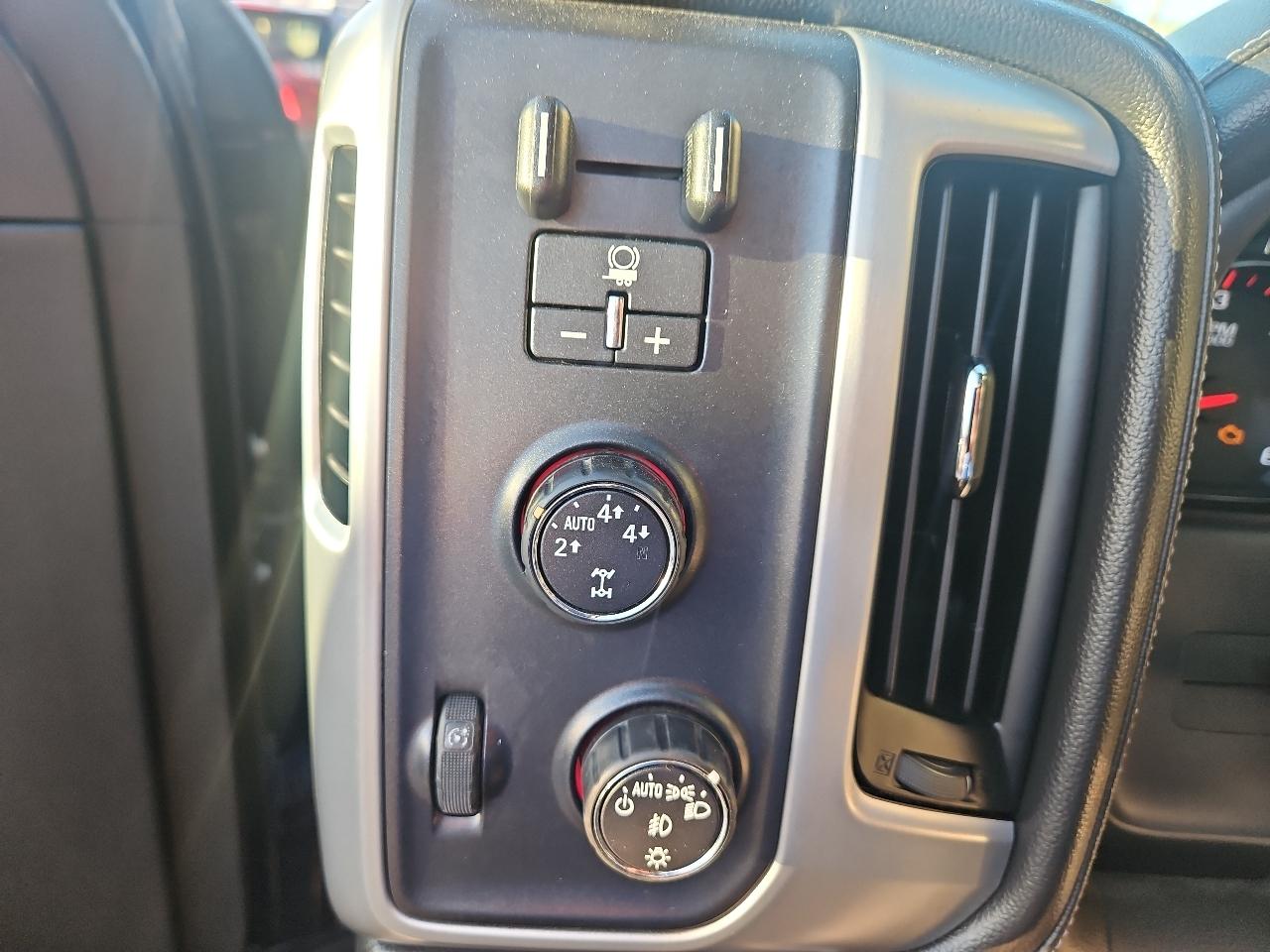 GMC Sierra 1500 4WD Crew Cab 153.0" SLT 2016