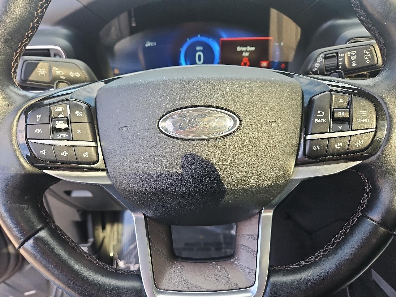 Ford Explorer Platinum 4WD 2021