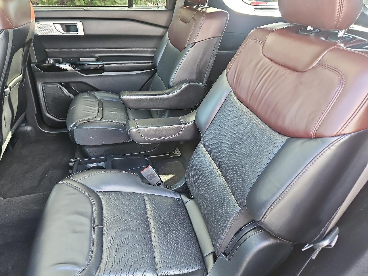 Ford Explorer Platinum 4WD 2021