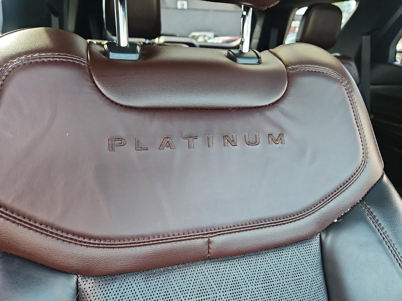 Ford Explorer Platinum 4WD 2021