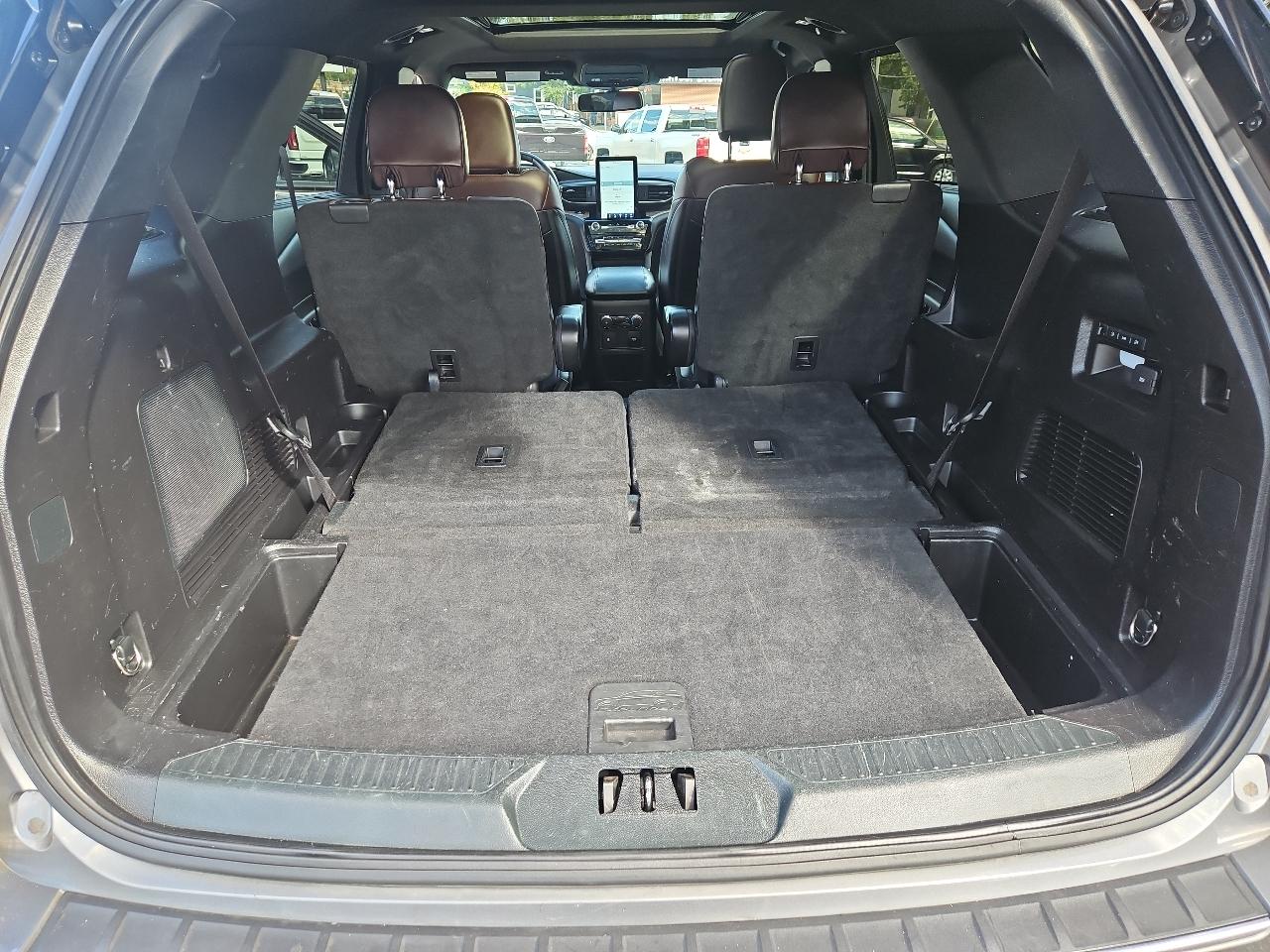 Ford Explorer Platinum 4WD 2021