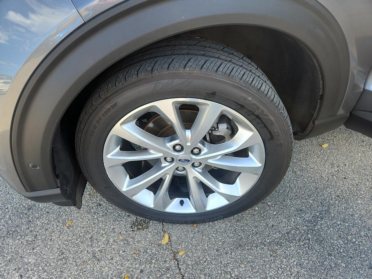 Ford Explorer Platinum 4WD 2021