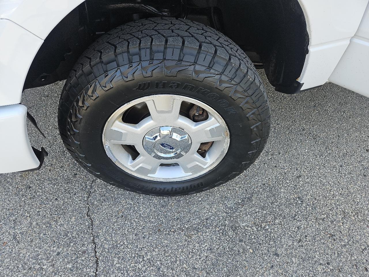 Ford F-150 4WD Reg Cab 126" STX 2014