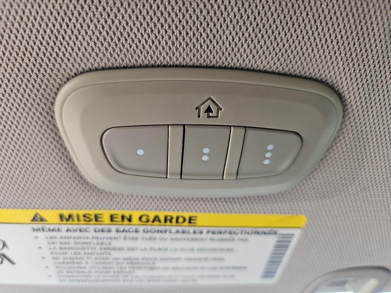Chrysler Pacifica Touring-L FWD 2017
