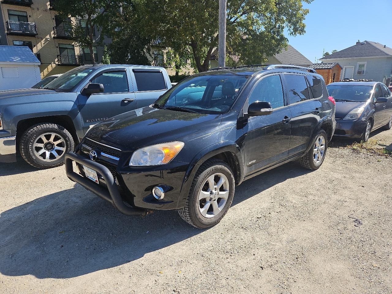 Toyota RAV4 4WD 4dr I4 Limited (Natl) 2012