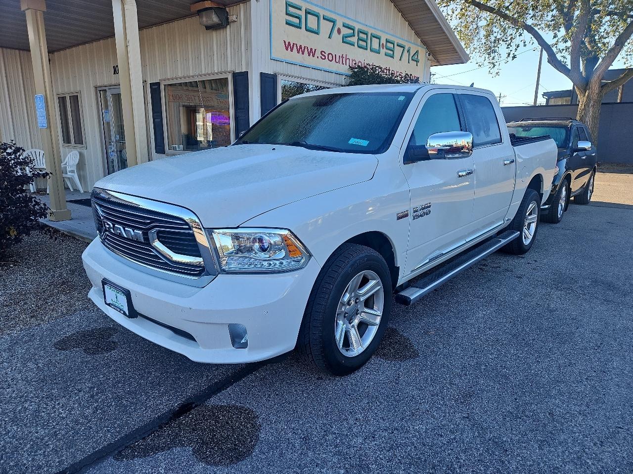 RAM 1500 4WD Crew Cab 140.5" Longhorn Limited 2016