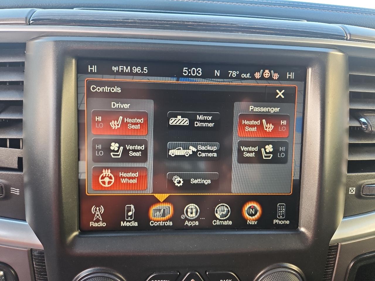 RAM 1500 4WD Crew Cab 140.5" Longhorn Limited 2016