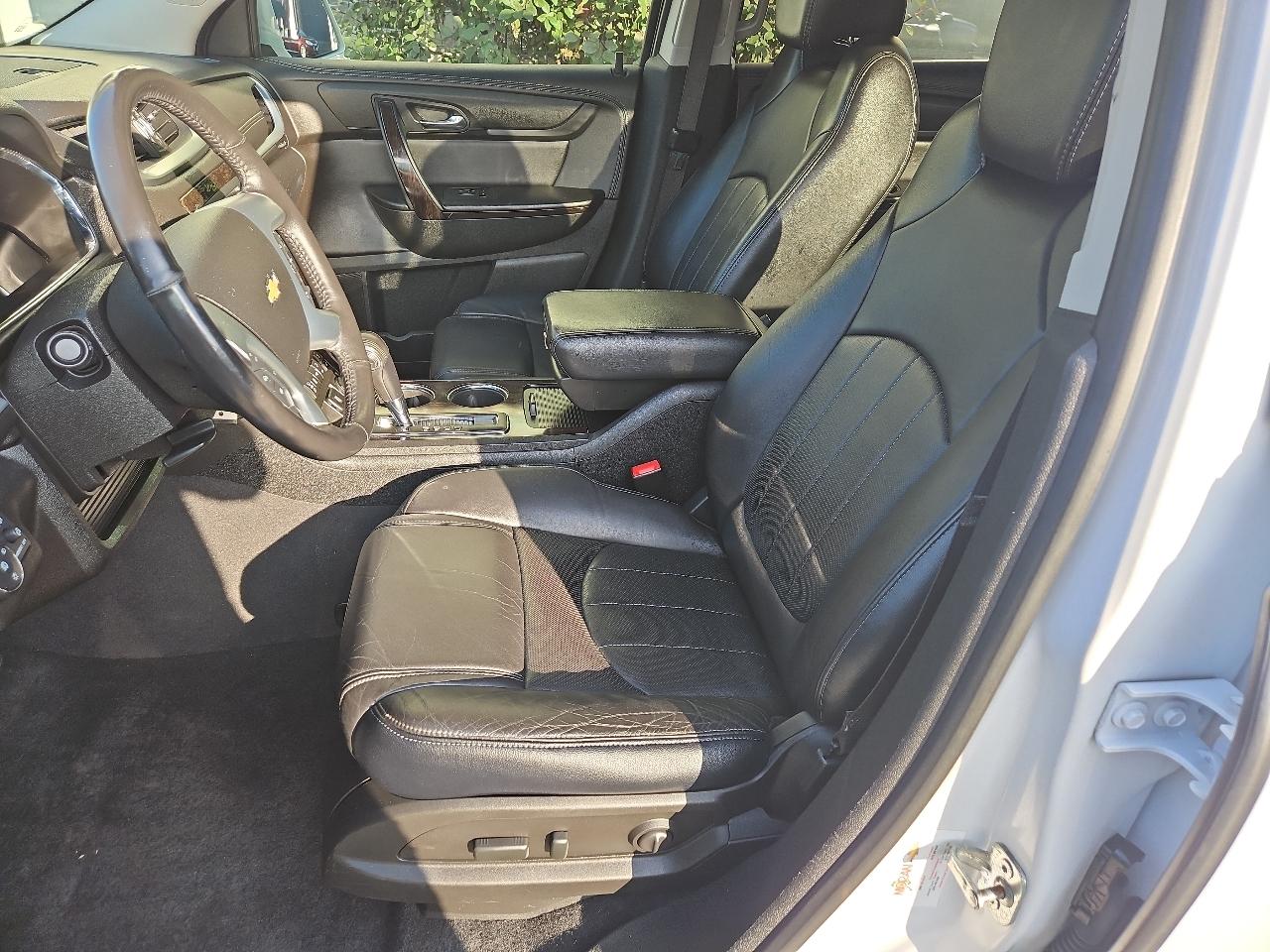 Chevrolet Traverse AWD 4dr Premier 2017