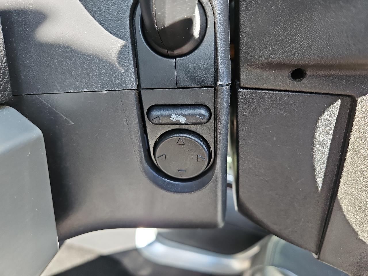 Ford F-150 4WD SuperCrew 145" Platinum 2013