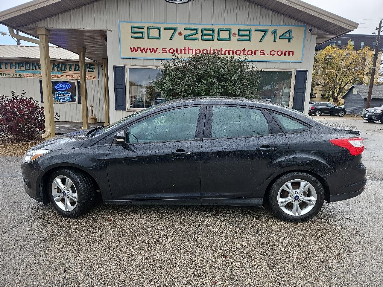 Ford Focus 4dr Sdn SE 2014