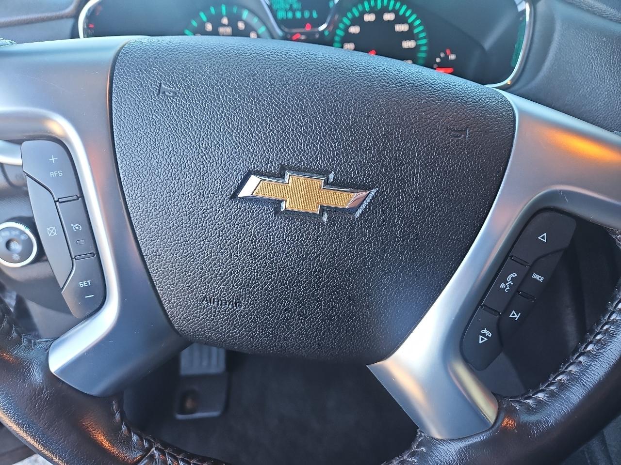 Chevrolet Traverse AWD 4dr LT w/1LT 2015