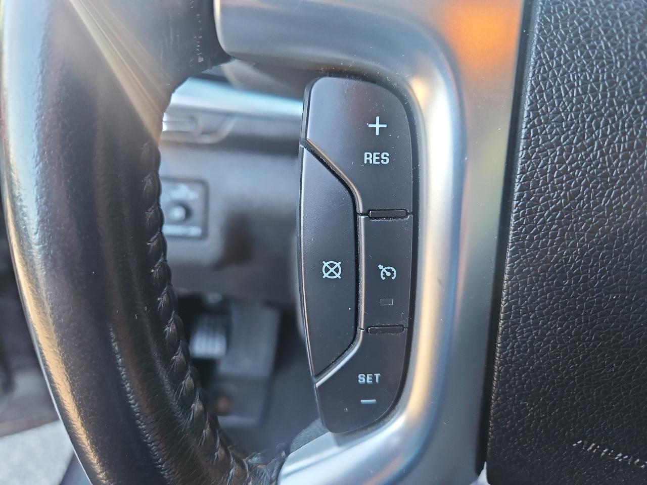 Chevrolet Traverse AWD 4dr LT w/1LT 2015