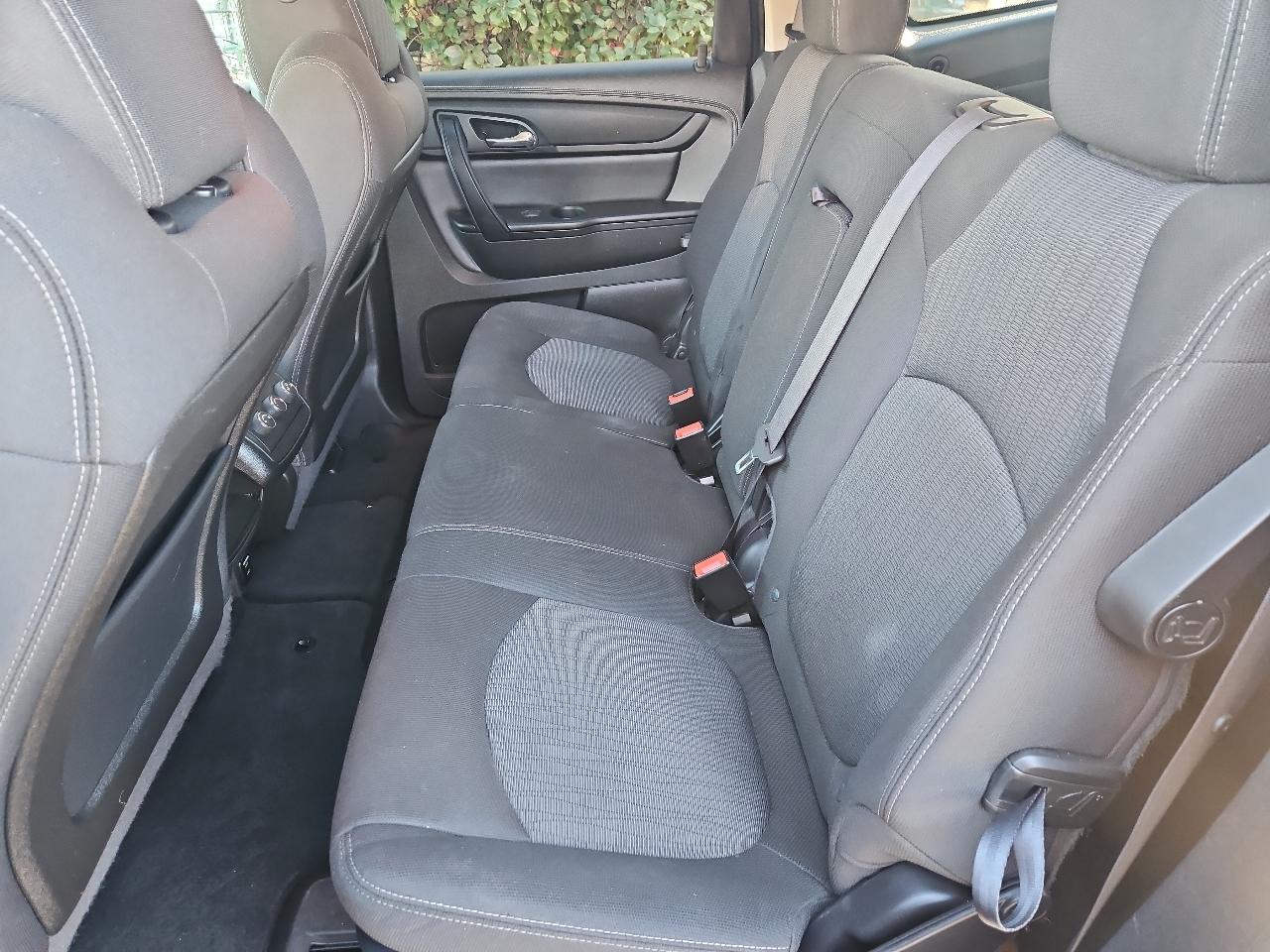 Chevrolet Traverse AWD 4dr LT w/1LT 2015