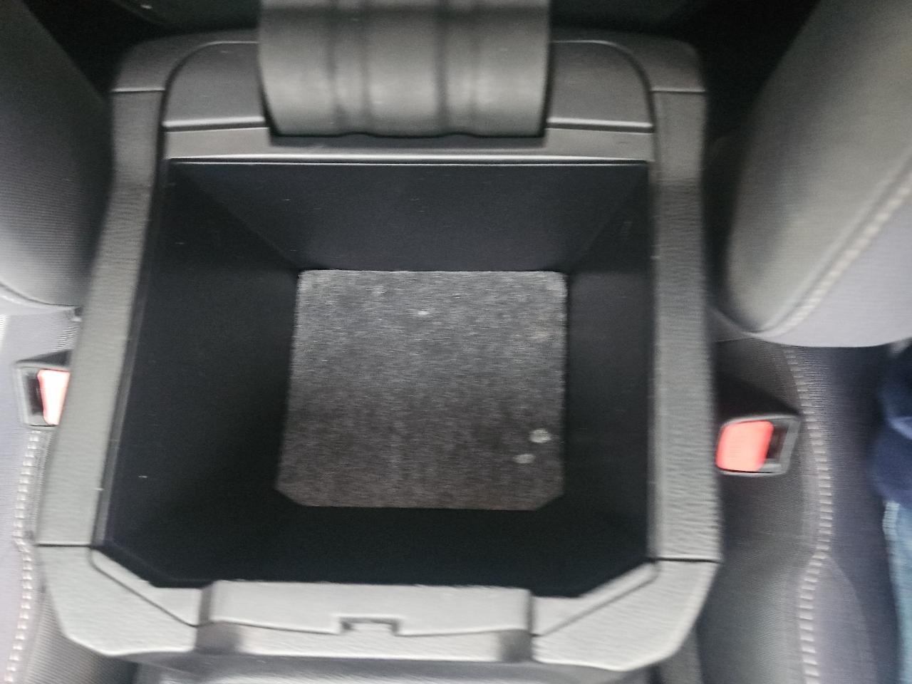 Toyota RAV4 FWD 4dr XLE (Natl) 2014