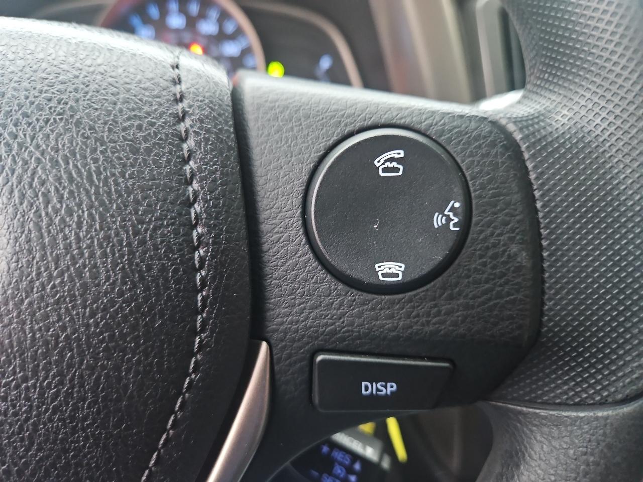 Toyota RAV4 FWD 4dr XLE (Natl) 2014