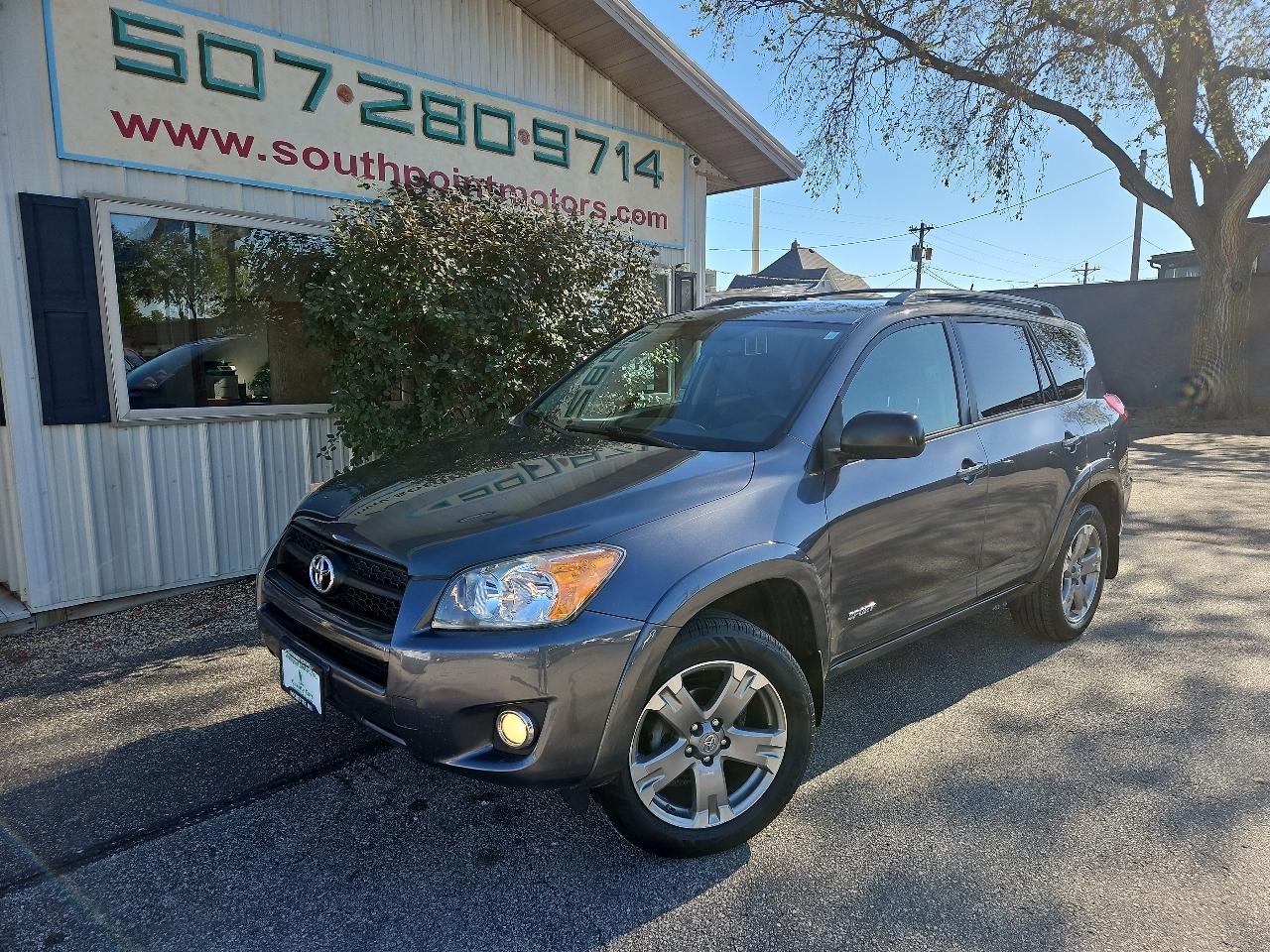 Toyota RAV4 4WD 4dr 4-cyl 4-Spd AT Sport (Natl) 2011