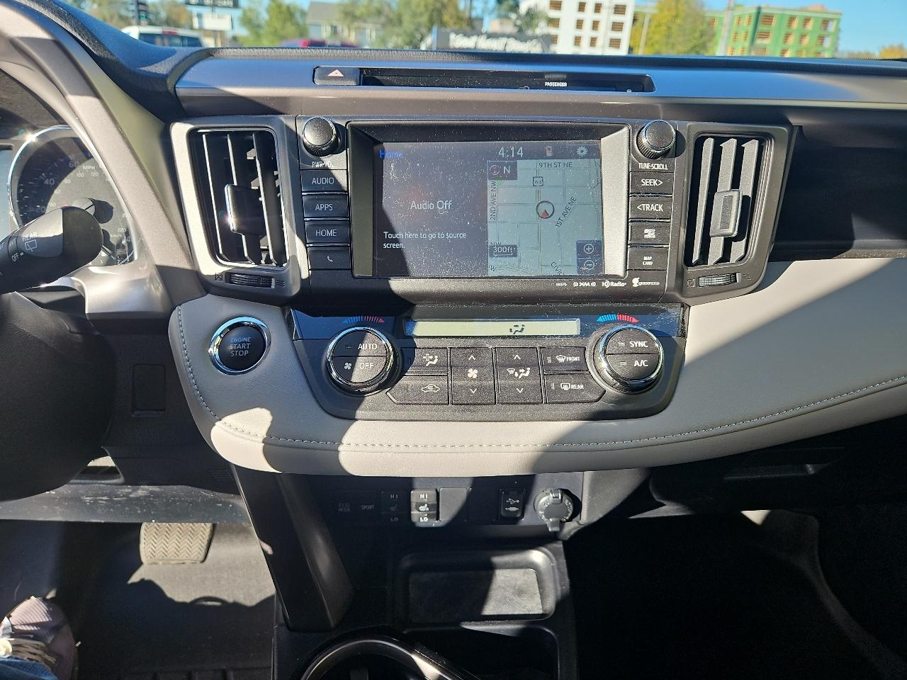 Toyota RAV4 AWD 4dr Limited (Natl) 2016
