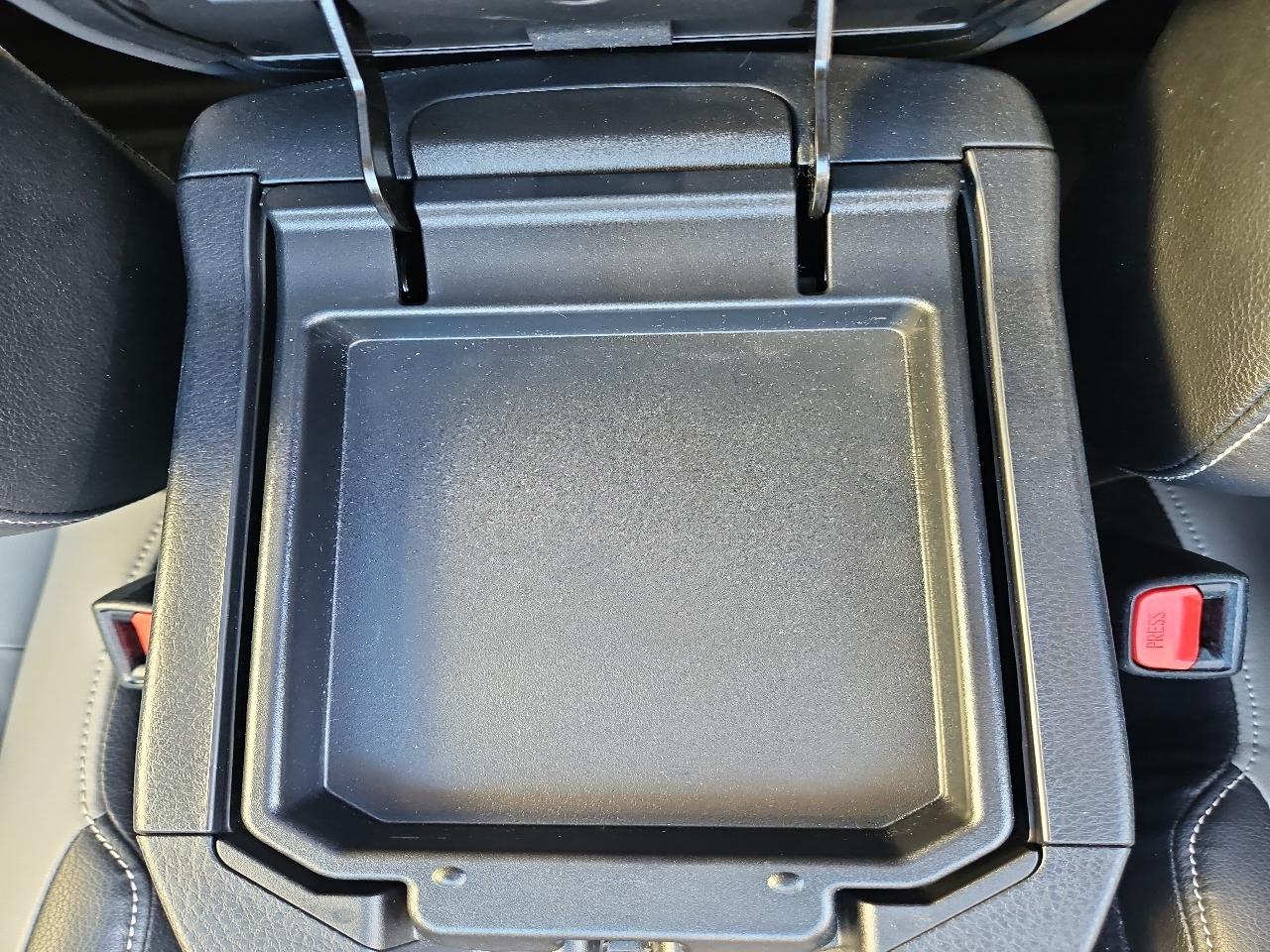 Toyota RAV4 AWD 4dr Limited (Natl) 2016