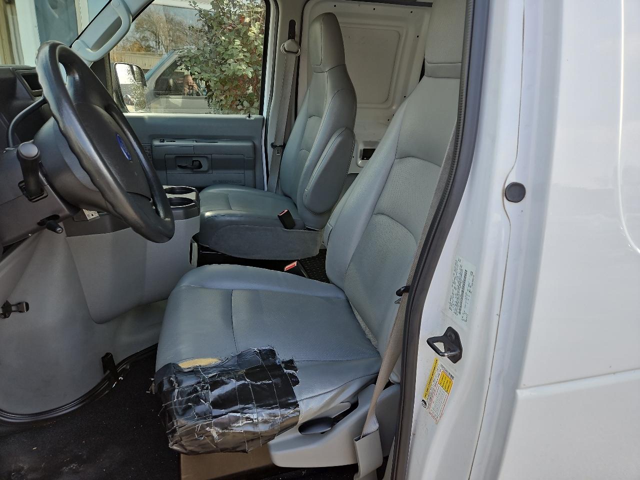 Ford Econoline Cargo Van E-250 Recreational 2012