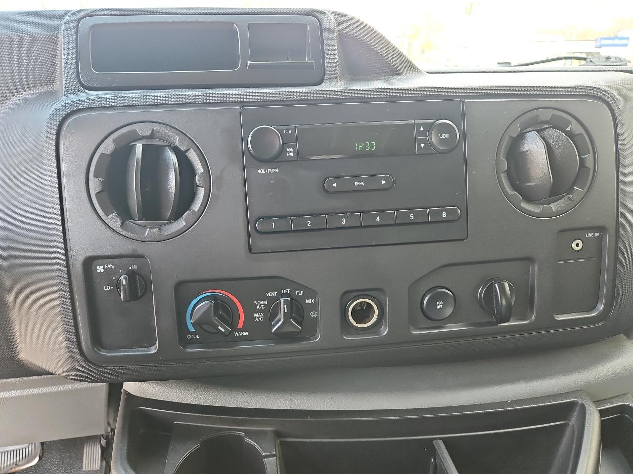 Ford Econoline Cargo Van E-250 Recreational 2012