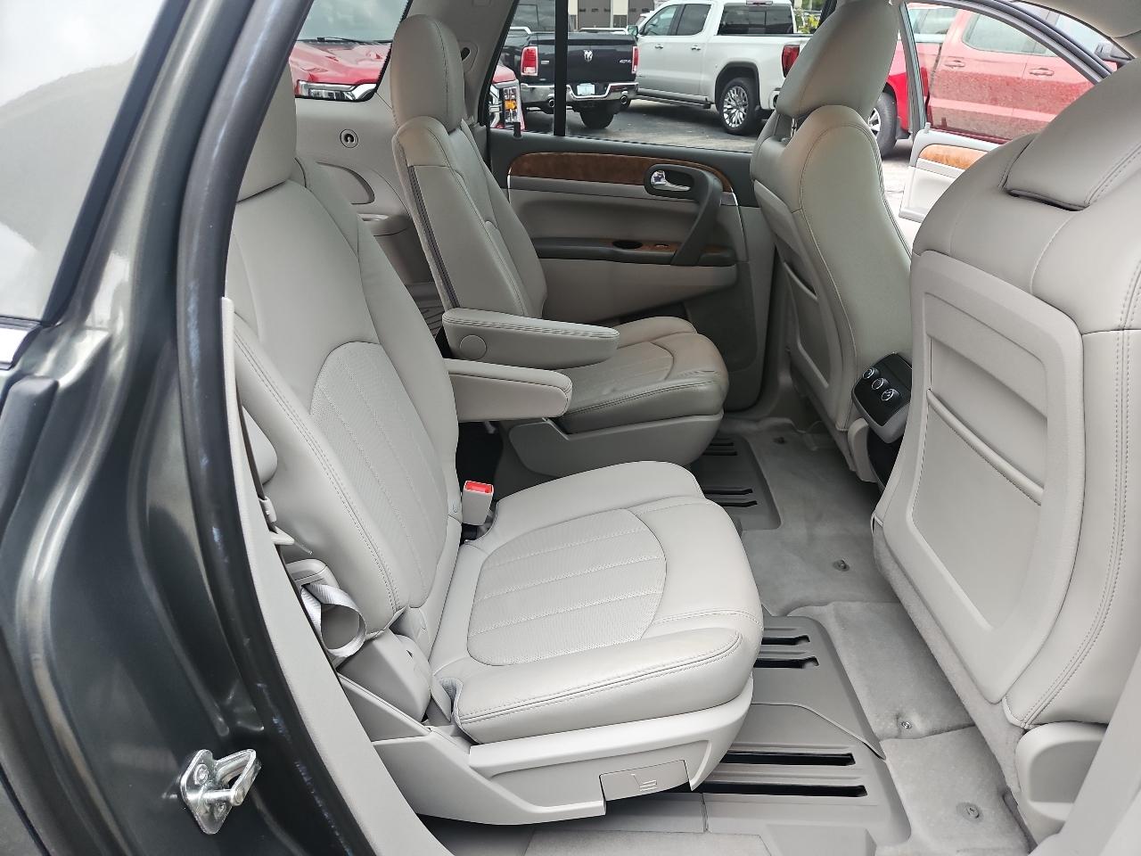 Buick Enclave CXL-1 FWD 2011