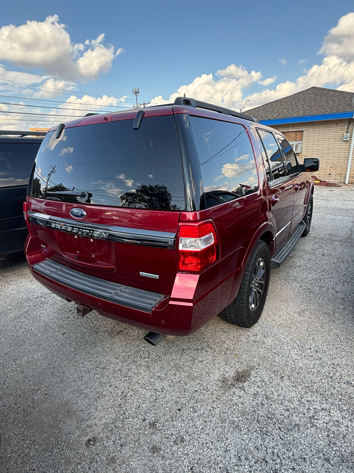 Ford Expedition XLT 2WD 2017 Ford Expedition XLT 2WD 2017