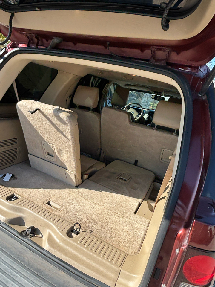 Ford Explorer XLT 4.0L 2WD 2009