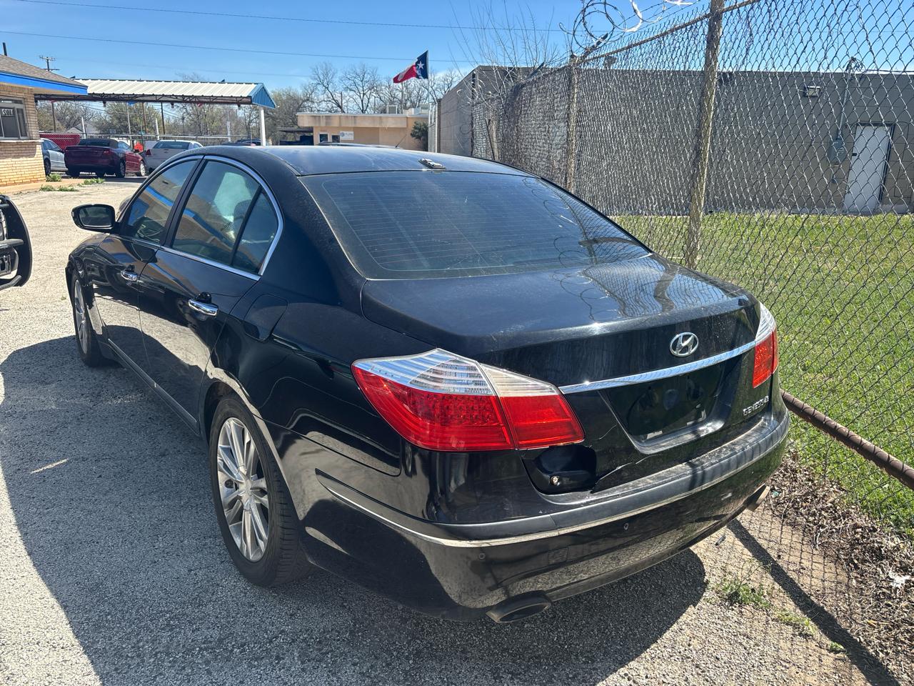 Hyundai Genesis 4.6L 2011