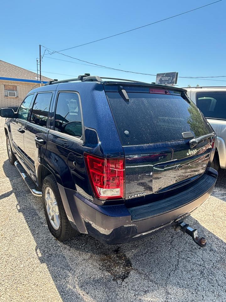 Jeep Grand Cherokee Laredo 2WD 2006