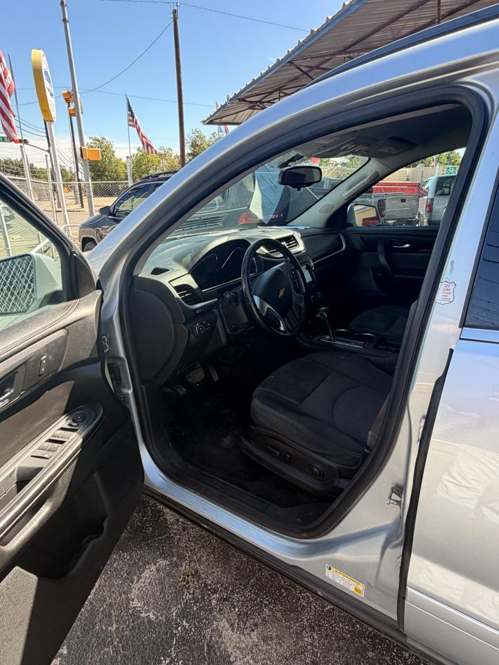 Chevrolet Traverse 1LT FWD 2015