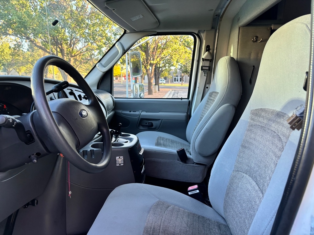 Ford Econoline  2005