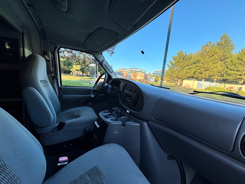 Ford Econoline  2005