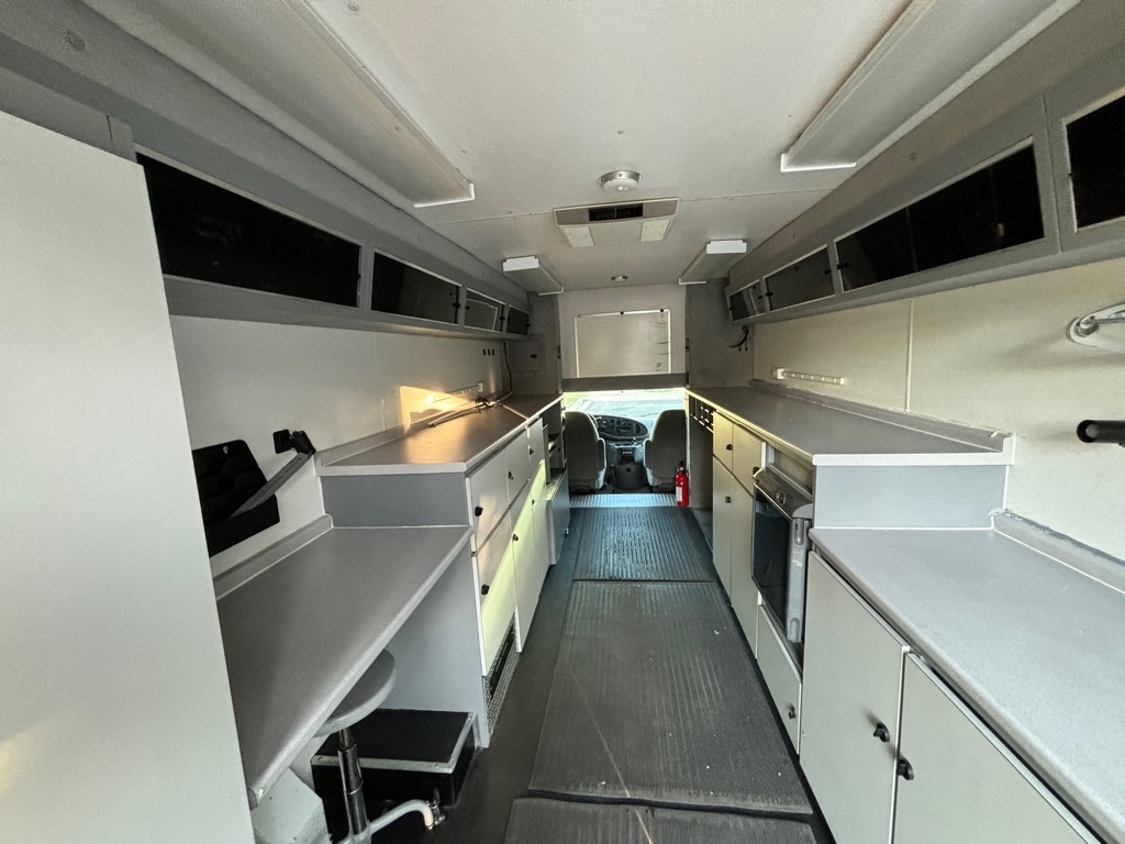 Ford Econoline  2005