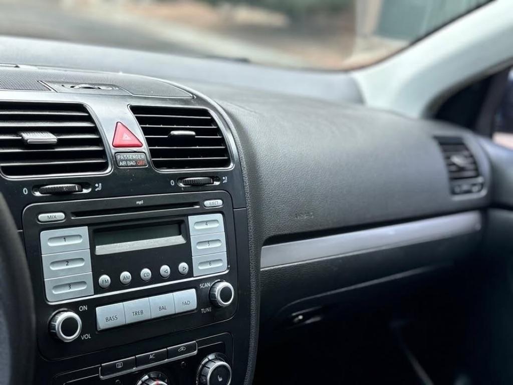 Volkswagen Jetta S Auto 2010