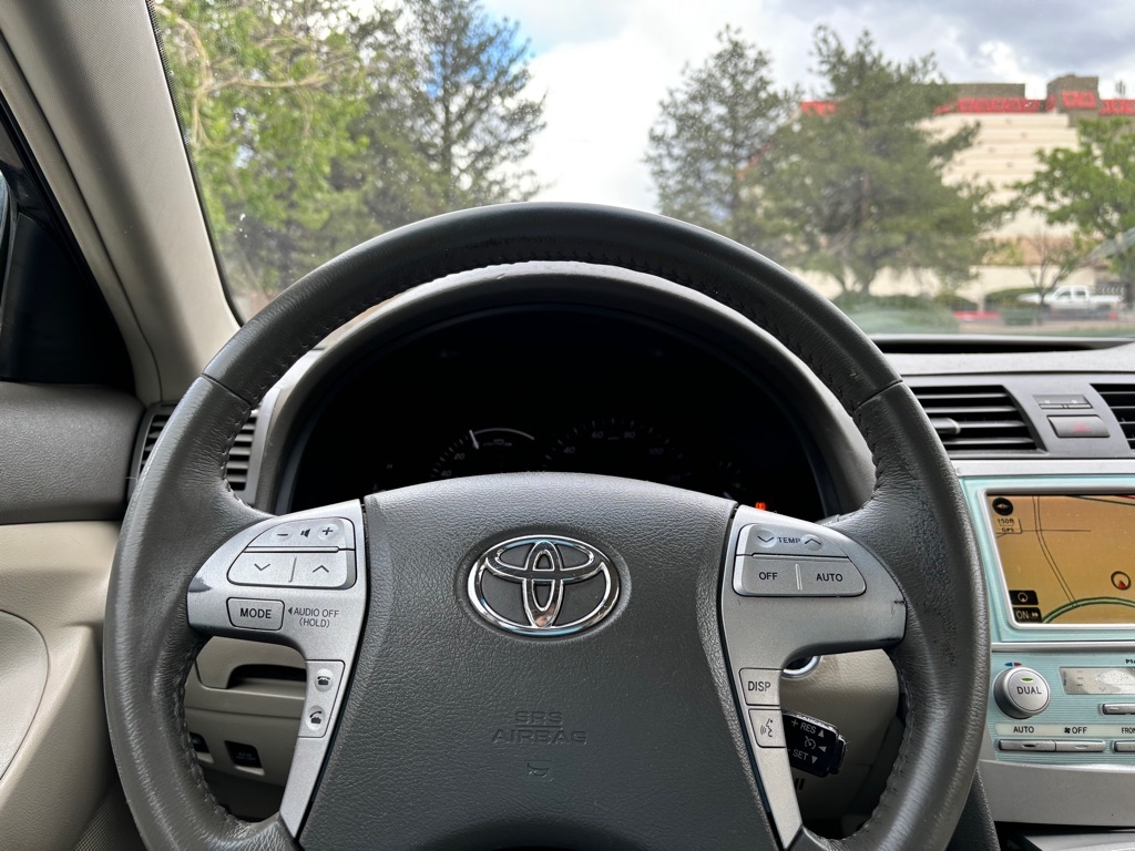 Toyota Camry Hybrid  2008