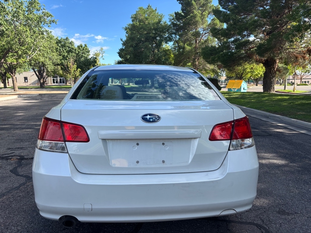Subaru Legacy  2013