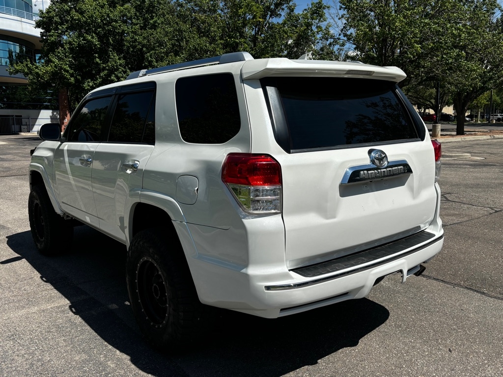 Toyota 4Runner  2010