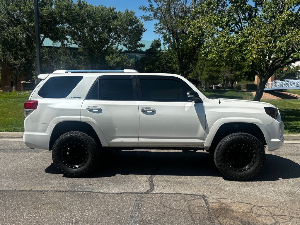 Toyota 4Runner  2010