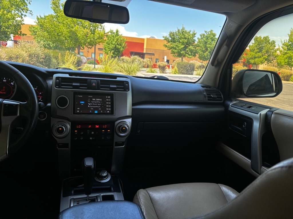 Toyota 4Runner  2010